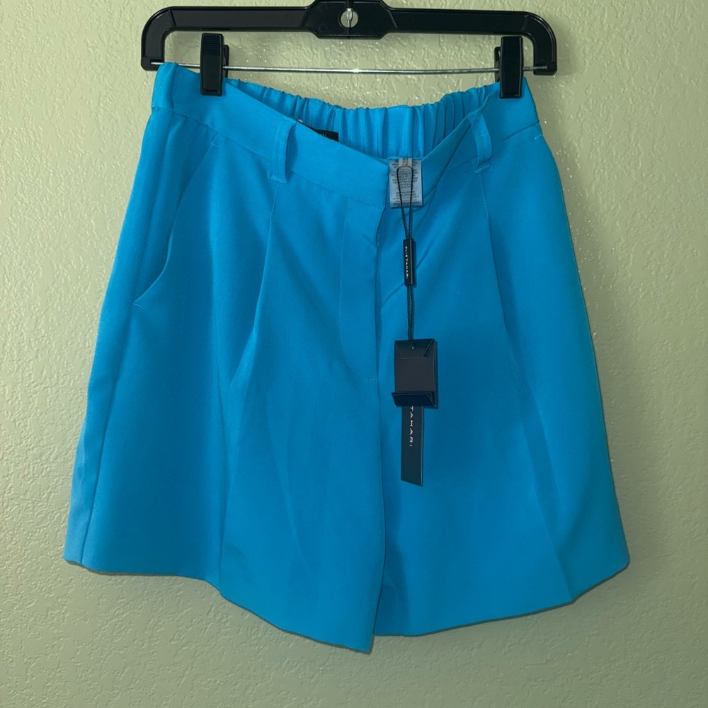 Elie Tahari Blue Bermuda Shorts High-Waisted Pleated